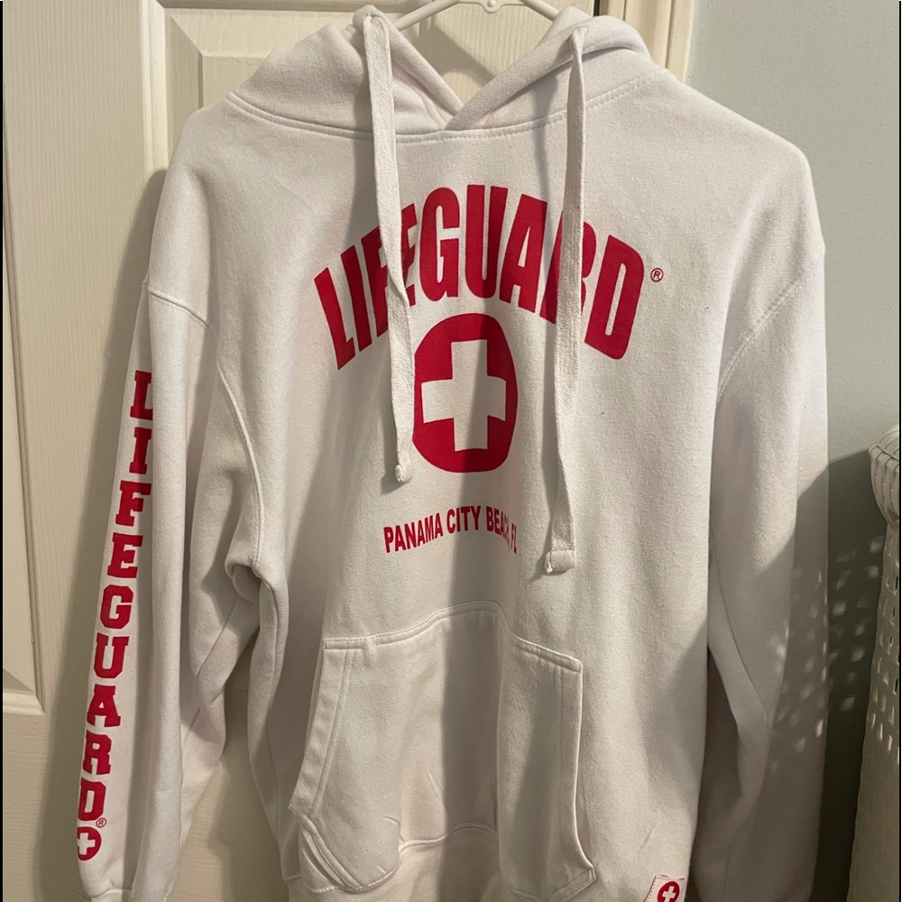 sweatshirt